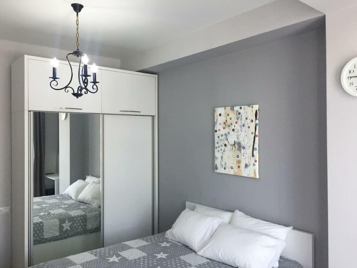 Sunny Apartment Ortachala Tbiliszi Kültér fotó