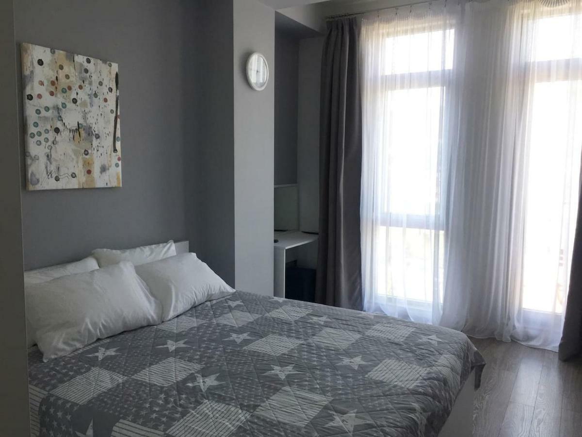 Sunny Apartment Ortachala Tbiliszi Kültér fotó